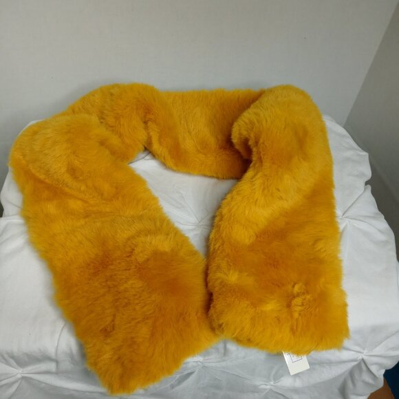 Faux Fur Scarf with Embellished Pull Through - Gold - Picture 2 of 4